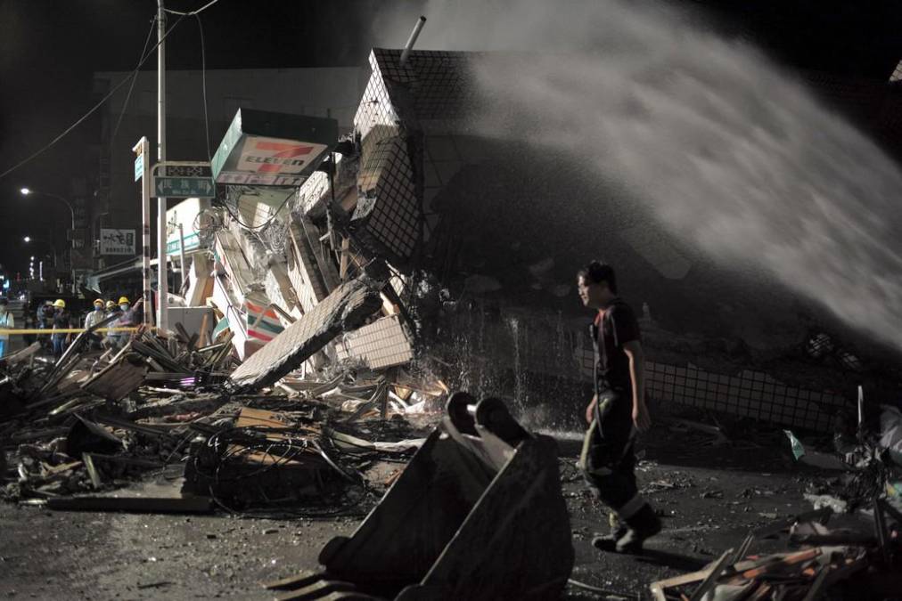 Las dramáticas imágenes del terremoto en Taiwán que deja un muerto y decenas de heridos