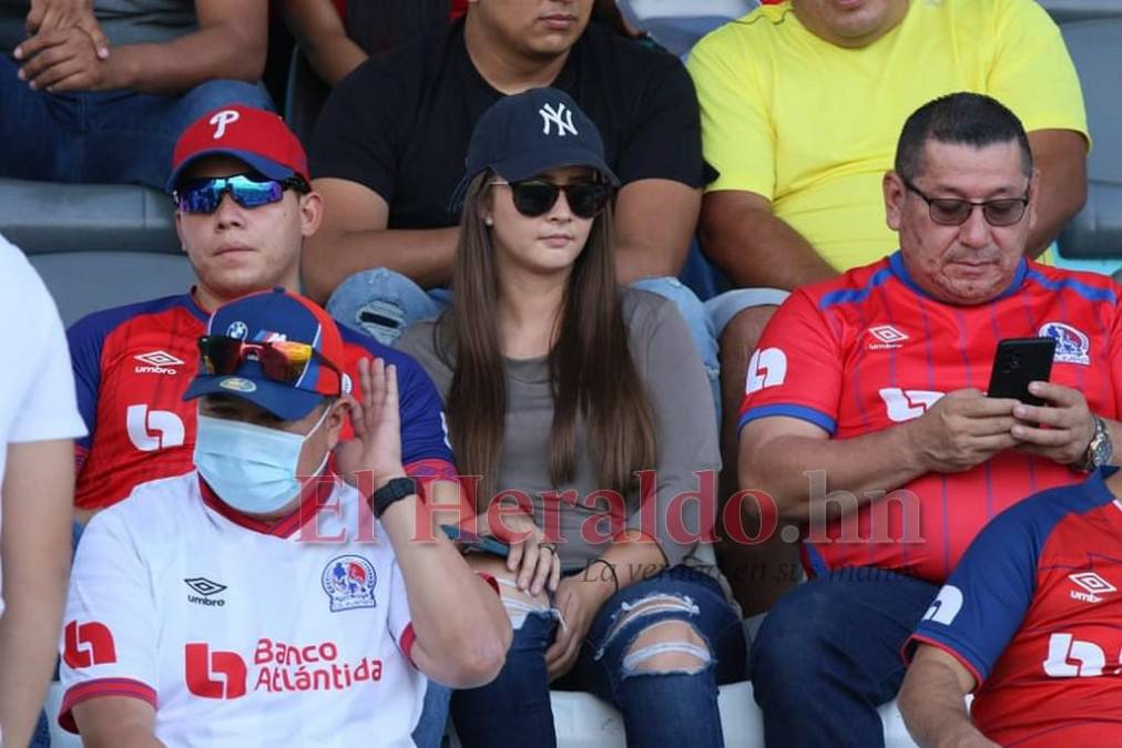 Bellas olimpistas acaparan reflectores en la semifinal contra Motagua