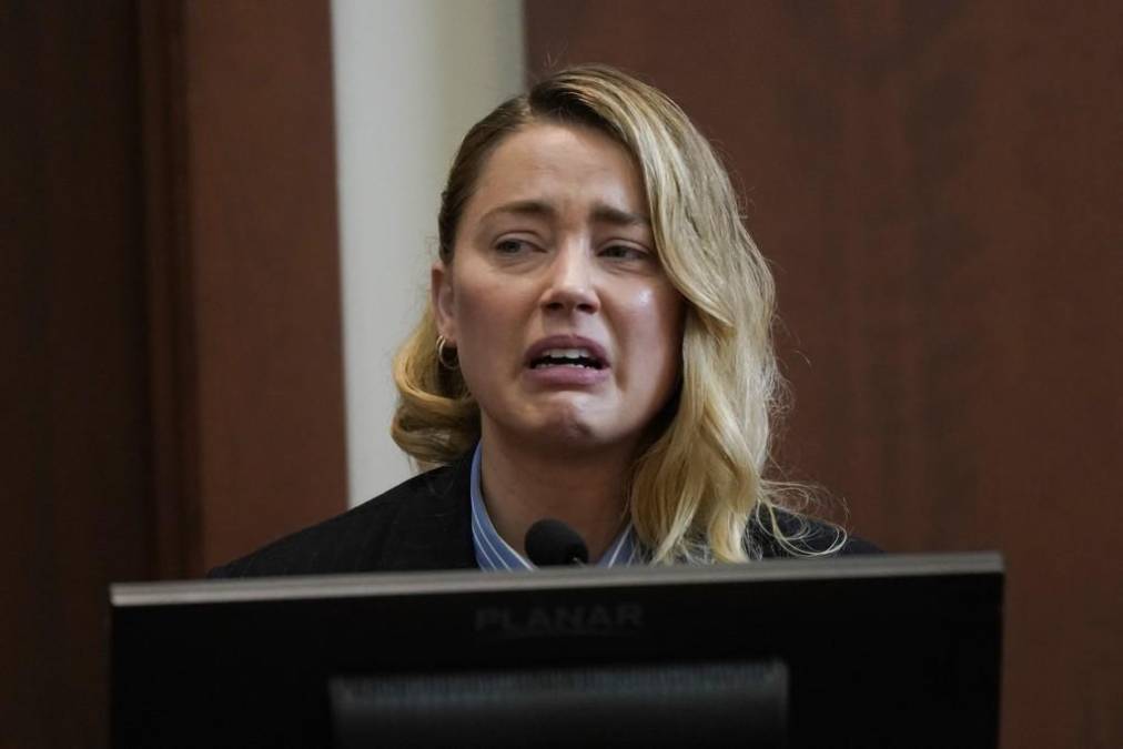 El juicio es lo “más doloroso” que ha vivido, asegura Amber Heard