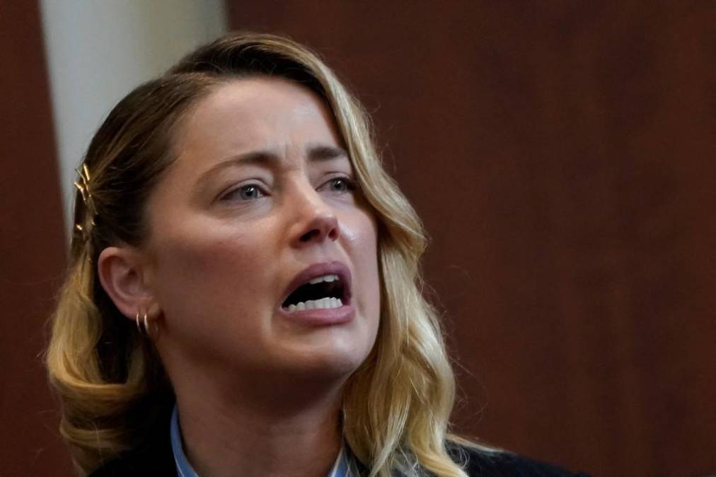 El juicio es lo “más doloroso” que ha vivido, asegura Amber Heard