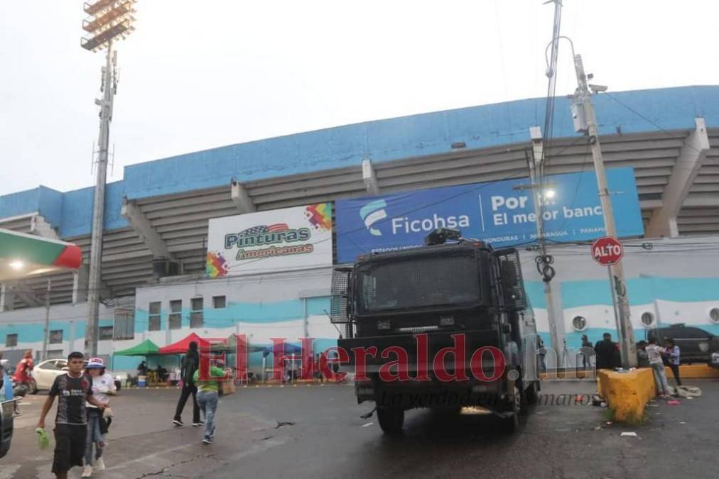 Seguridad, emoción y apoyo: así palpita la afición en el clásico Motagua-Olimpia