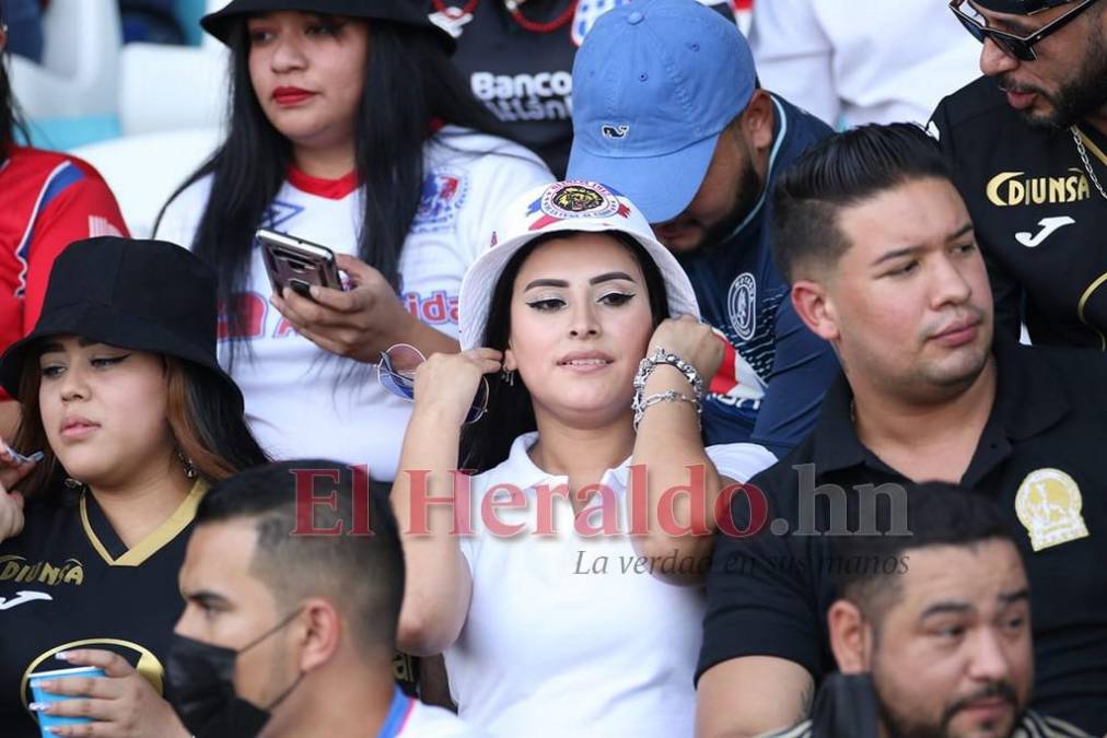 Bellas olimpistas acaparan reflectores en la semifinal contra Motagua