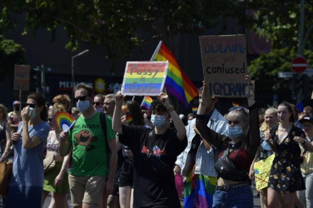 FOTOS: Coronavirus no detiene marcha del Orgullo LGBTI en Alemania