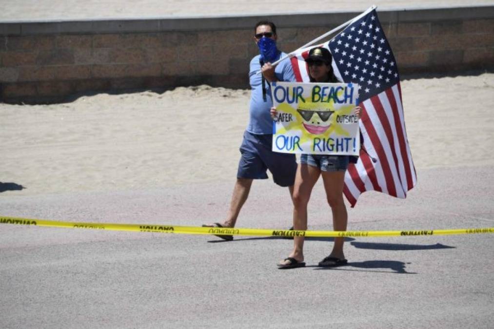 Varios países inician desconfinamiento, pero ninguno abre sus fronteras (FOTOS)