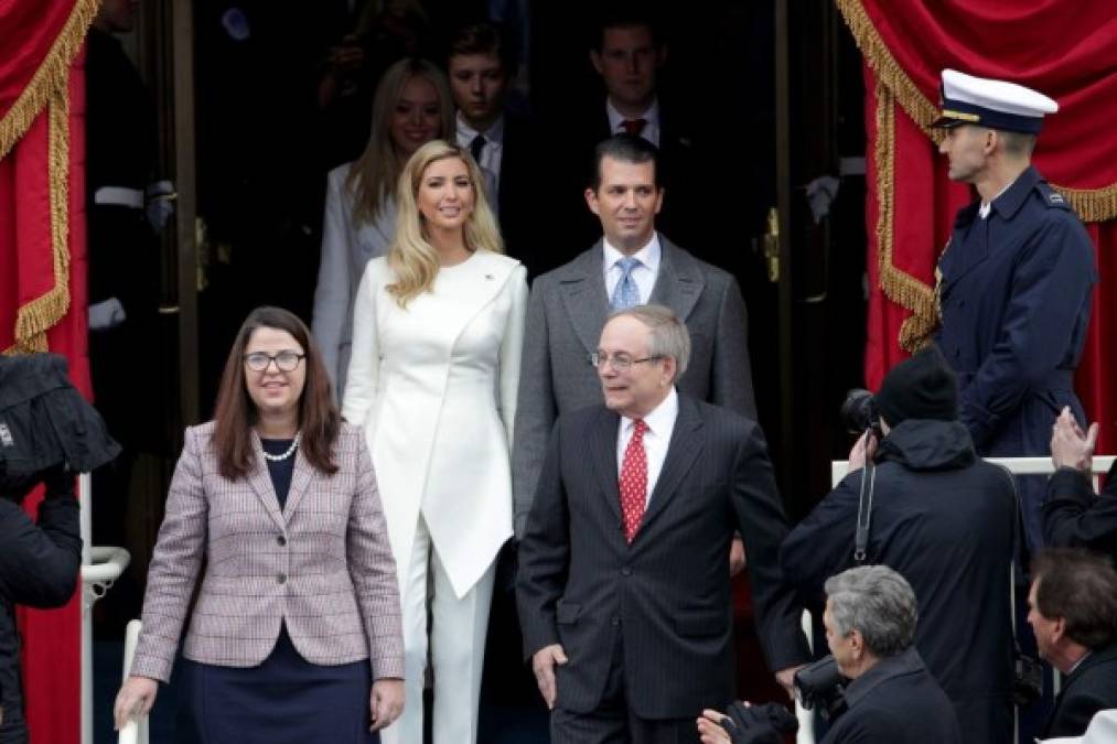 ¿Cómo lucieron las hijas de Trump durante su investidura como presidente?