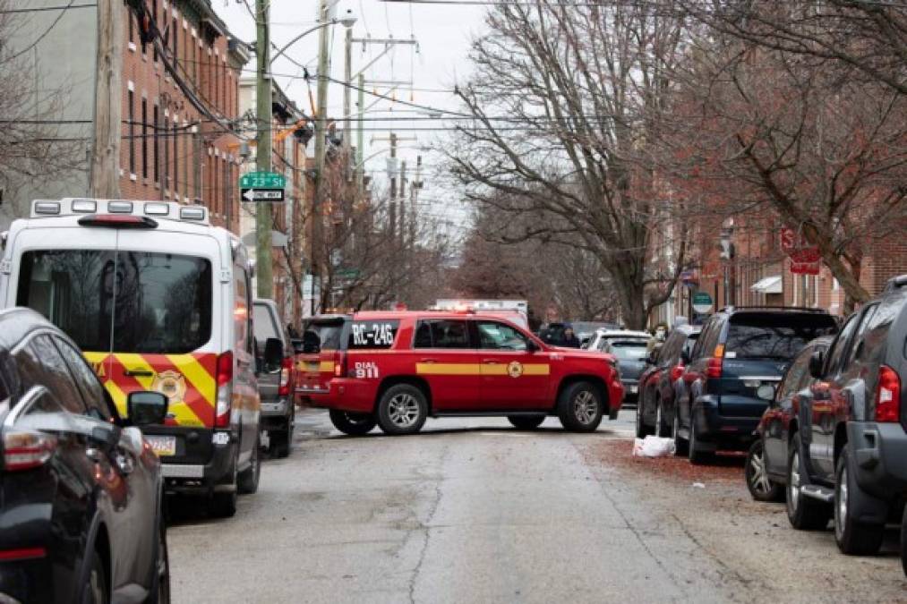 'No volverán': 13 muertos, entre ellos 7 niños, en incendio de vivienda en Filadelfia