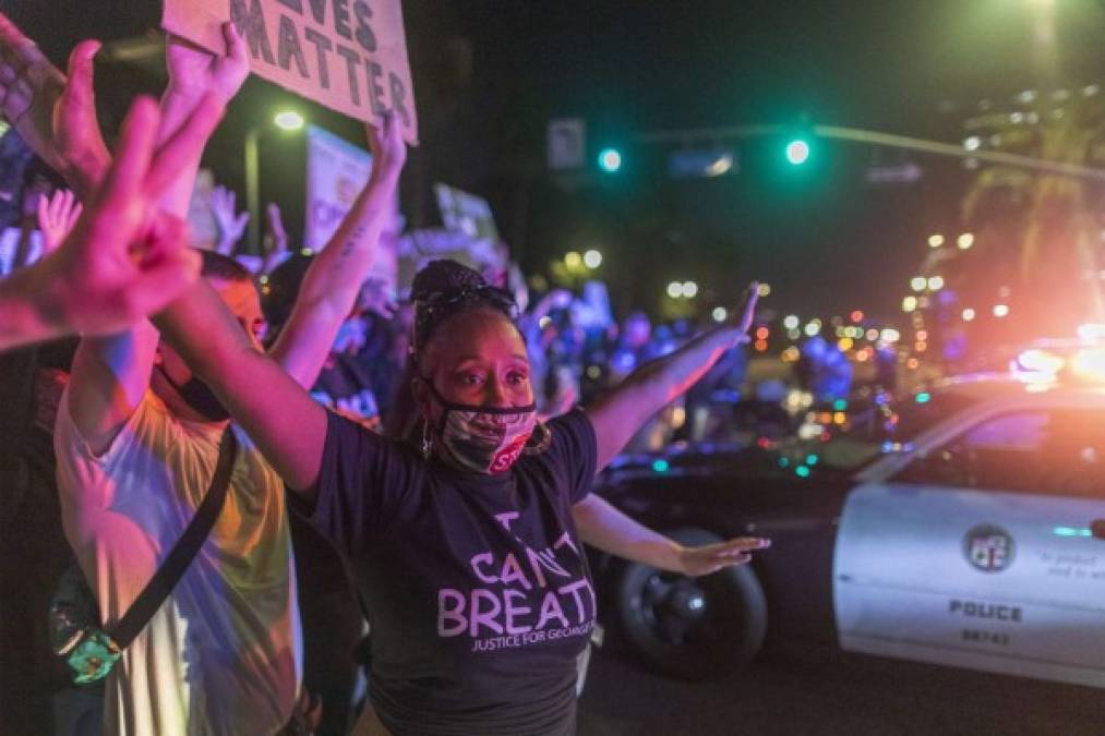 FOTOS: Ni el mal clima frena protestas antirracistas en Estados Unidos