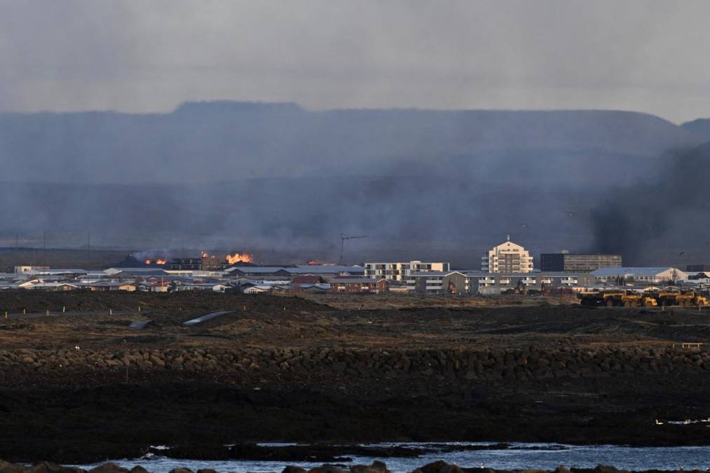 Islandia sigue siendo golpeado por las erupciones volcánicas