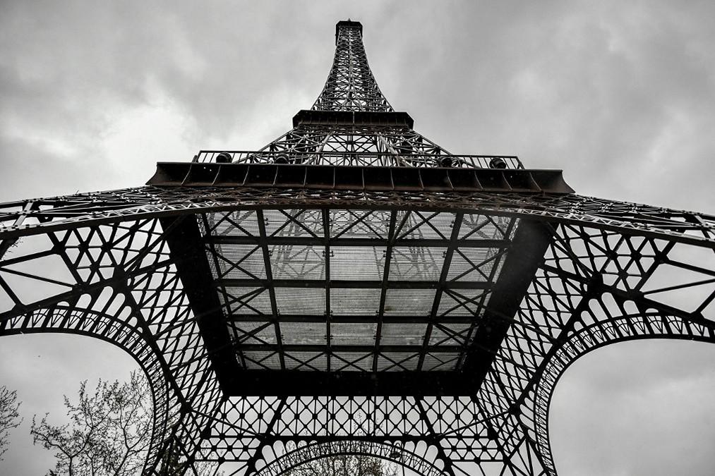 Eiffela, así luce la segunda torre Eiffel que acompaña a la original en su 134 aniversario