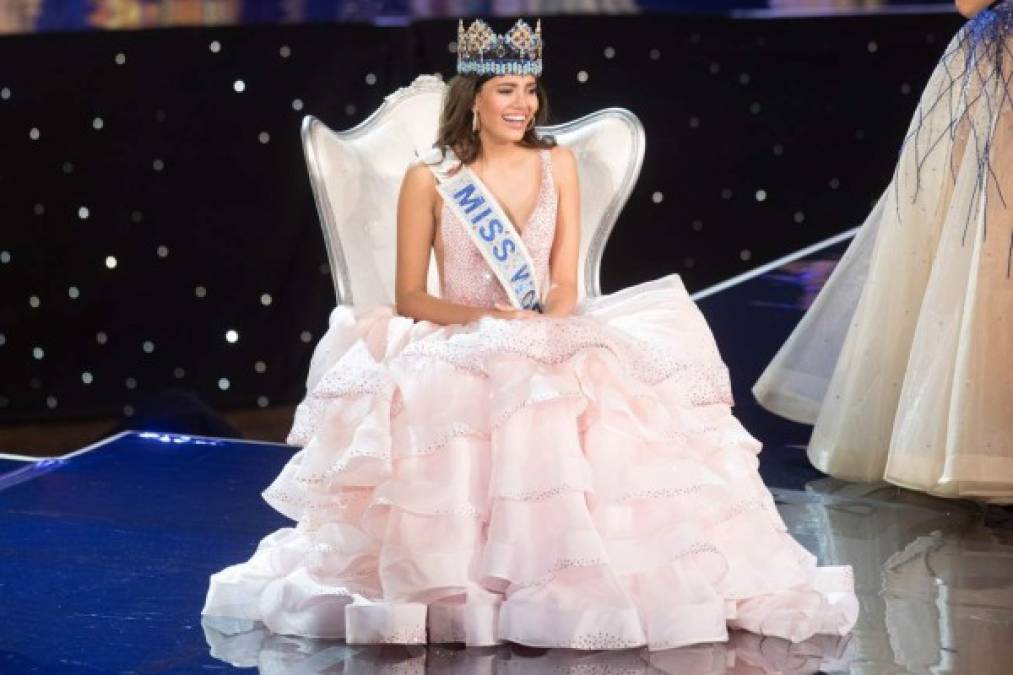 Stephanie del Valle, la belleza que conquistó Miss Mundo 2016