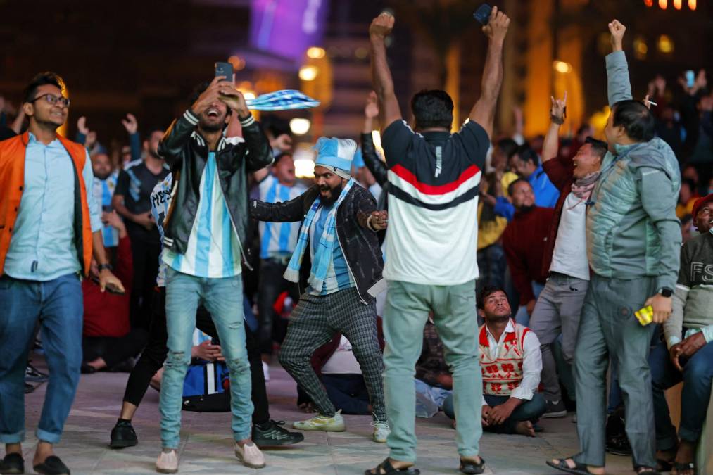 ¡Locura total! Las calles de Argentina son una verdadera fiesta tras clasificación de la selección a la final de Qatar