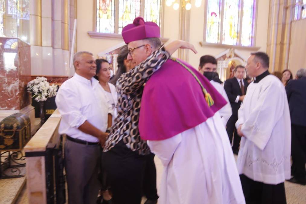 Así fue la llegada del nuevo arzobispo de Tegucigalpa a la Basílica de Suyapa