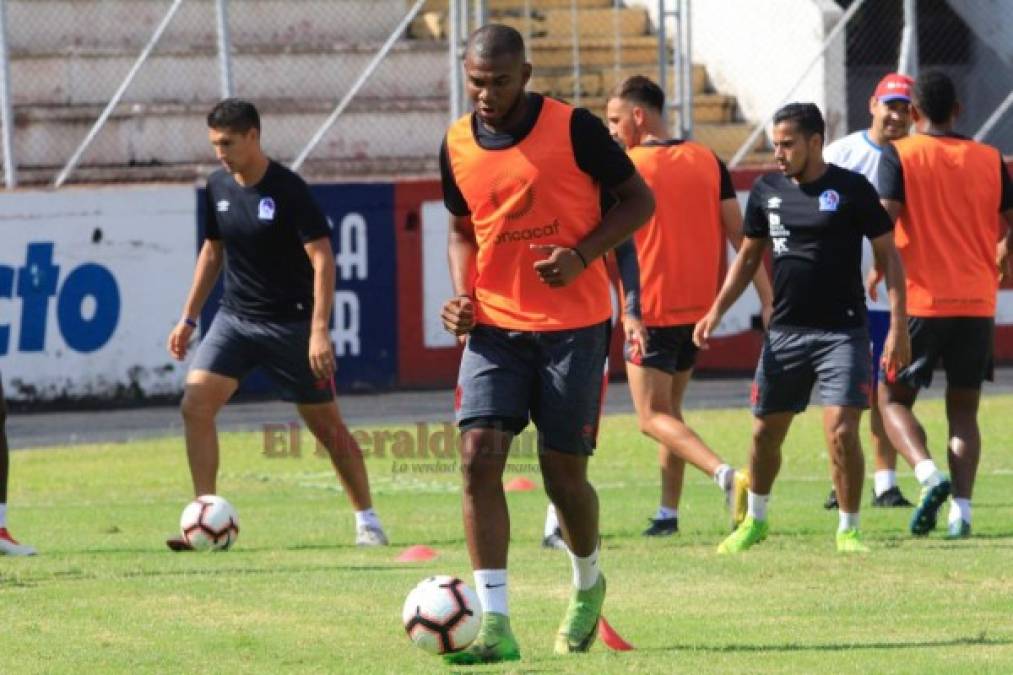 FOTOS: Motivados y pensando en el Comunicaciones, así entrenó Olimpia