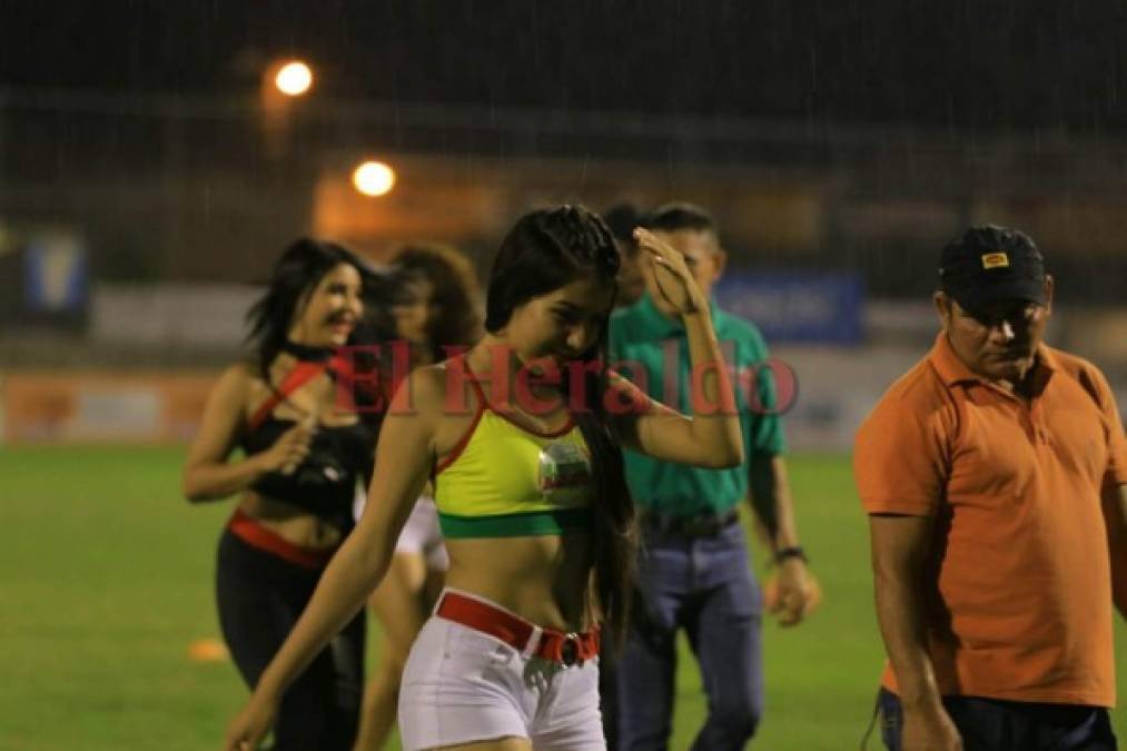 Belleza hondureña adorna estadios durante jornada 17 del Clausura