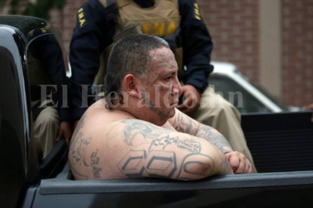 Fotos: El rostro de ira y preocupación del cabecilla de la 18 alias 'Boxer Hiuber' tras su captura