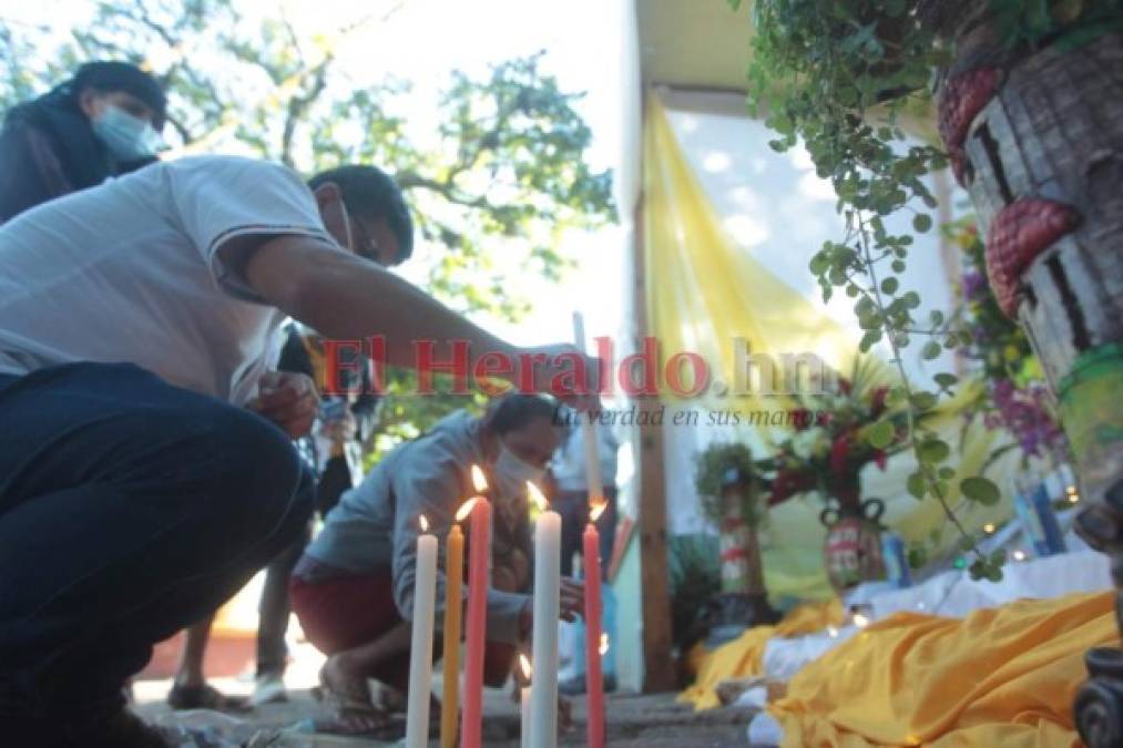FOTOS: Pese a pandemia, feligreses llegan a Suyapa para rendir honores a la Virgen