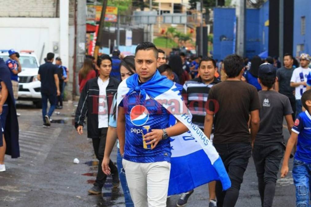 En fotos: Así vivieron los hinchas del Motagua la final ante Marathón