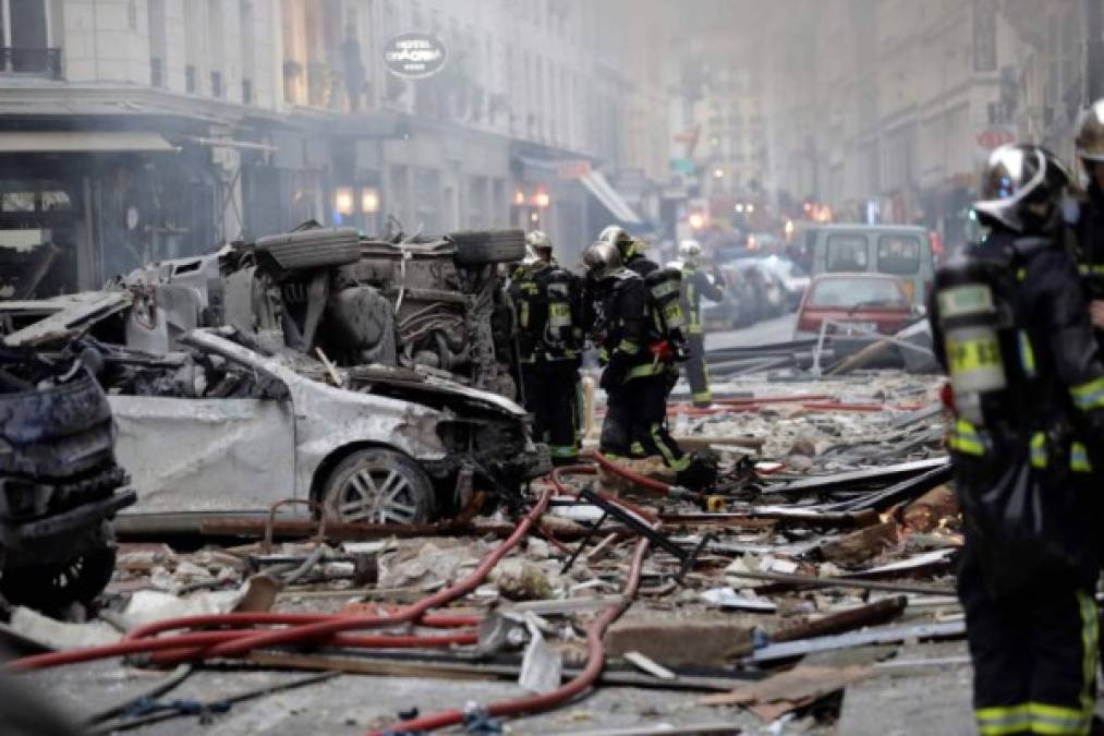 Las 12 fotos más impactantes de la explosión en una panadería de París