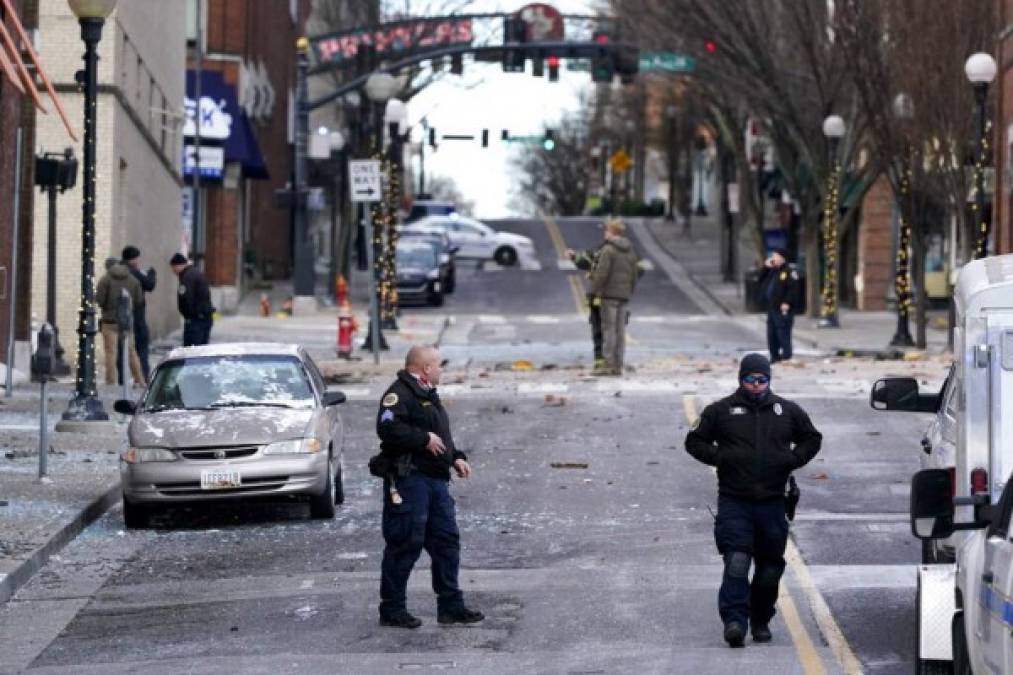 Escombros y caos: las imágenes de la explosión en Nashville