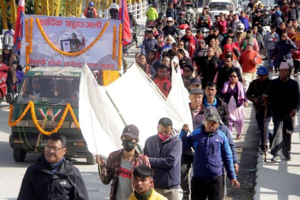 FOTOS: Así era Khagendra Thapa Magar, el hombre más bajito del mundo