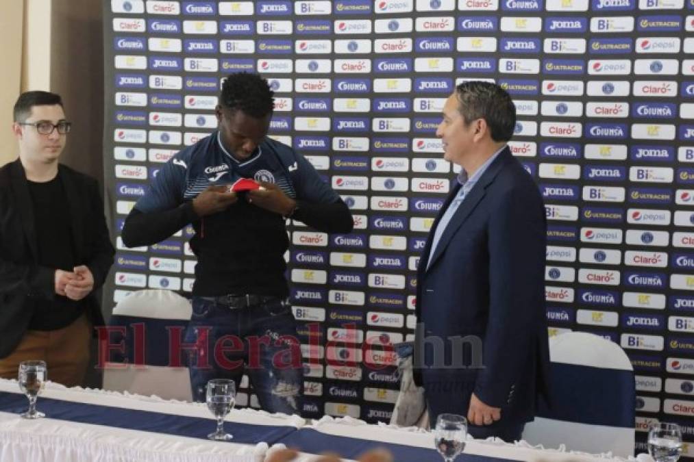 FOTOS: Motagua presenta oficialmente a Rubilio Castillo como su nuevo fichaje