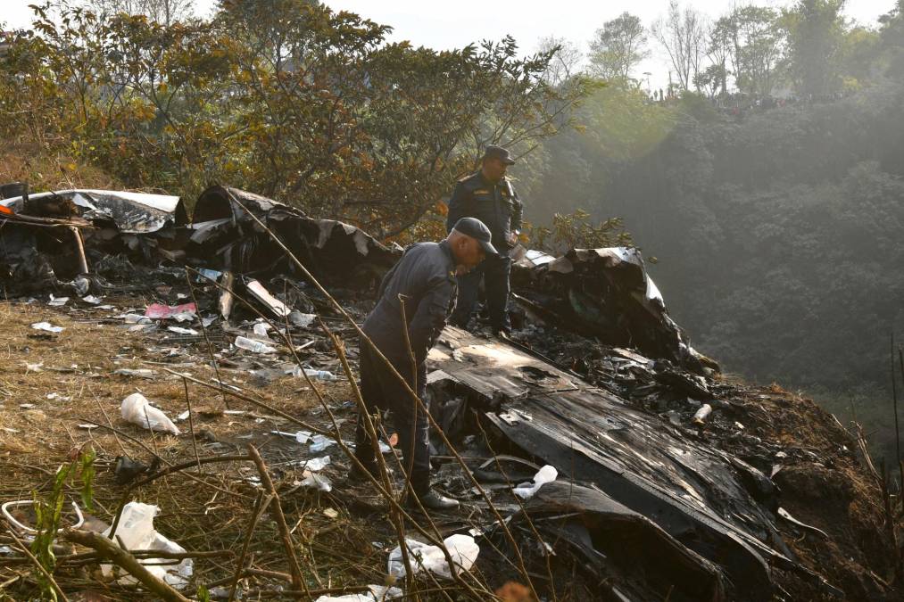 ¿Qué se sabe de la tragedia aérea en Nepal que dejó más de 60 muertos?