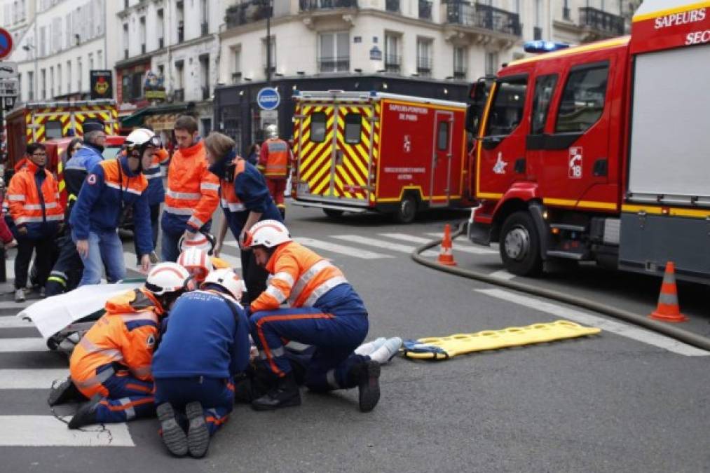 Las 12 fotos más impactantes de la explosión en una panadería de París