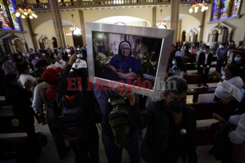 Doloroso adiós de Sor María Rosa, la 'Madre Teresa de Honduras y Centroamérica' (FOTOS)