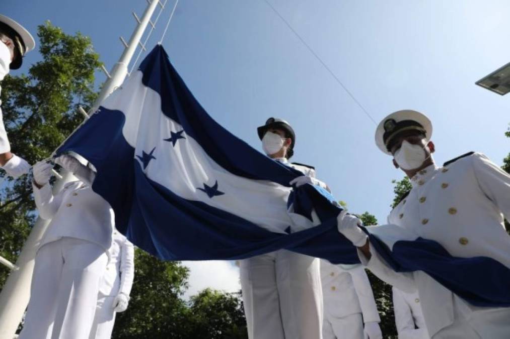 Conmemoran en la isla Conejo el 179 aniversario del fallecimiento de Francisco Morazán (FOTOS)