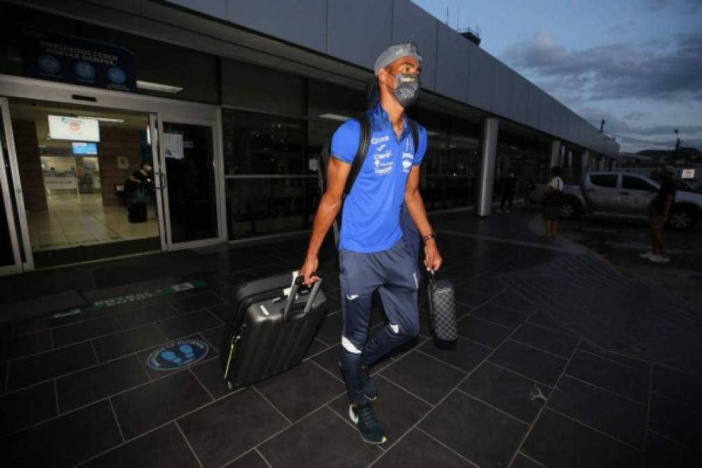 Resto del plantel de la Selección de Honduras llegó al aeropuerto Toncontín tras participar en Copa Oro 2021