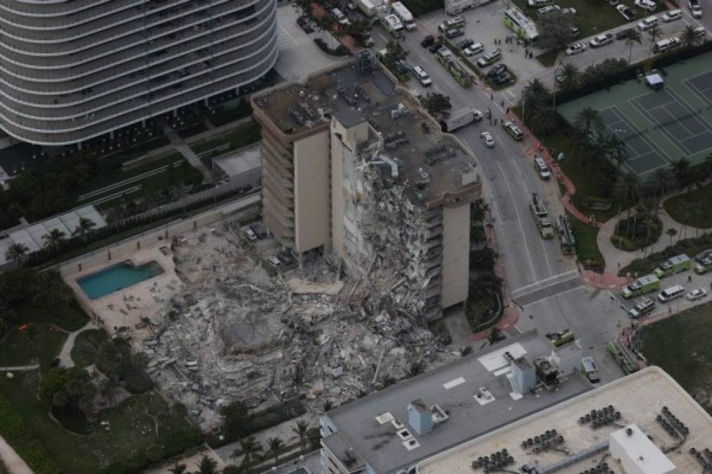 Las impactantes imágenes del derrumbe de un edificio en Miami