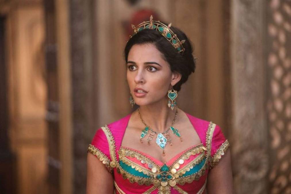 FOTOS: Conoce a la bella Naomi Scott, actriz que le da vida a la princesa Jasmine en Aladdin