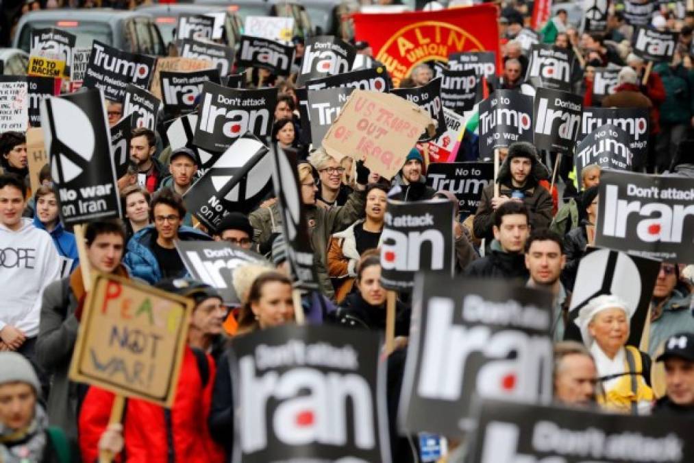 'No a la guerra' y 'paz': Ola de protestas tras conflicto entre Irán y EEUU