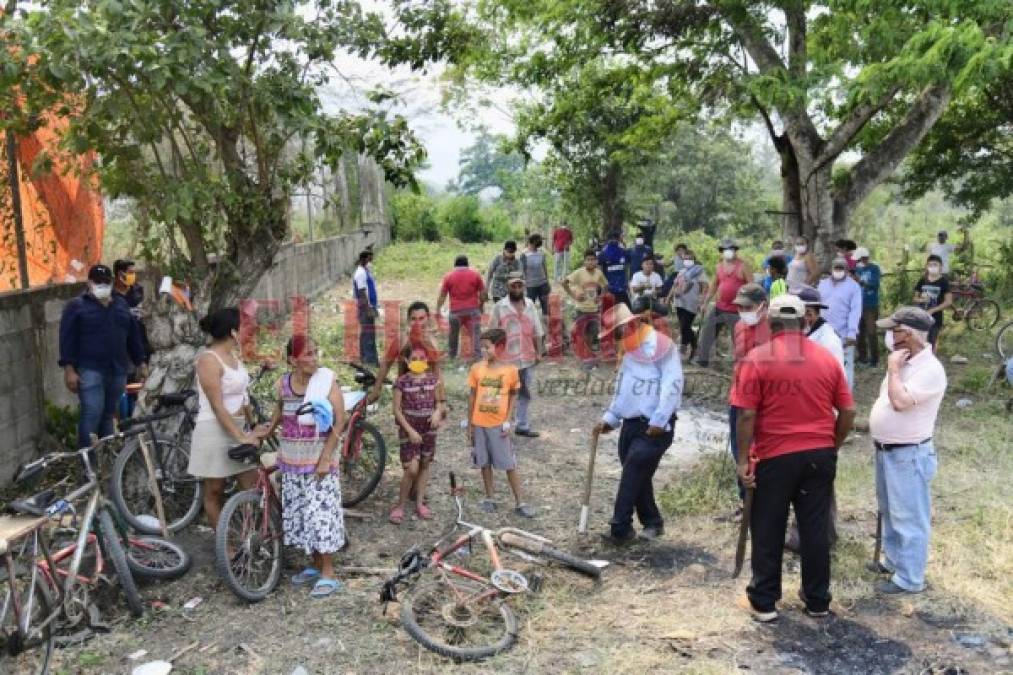 Así son las fosas comunes cavadas para las víctimas de coronavirus en Honduras