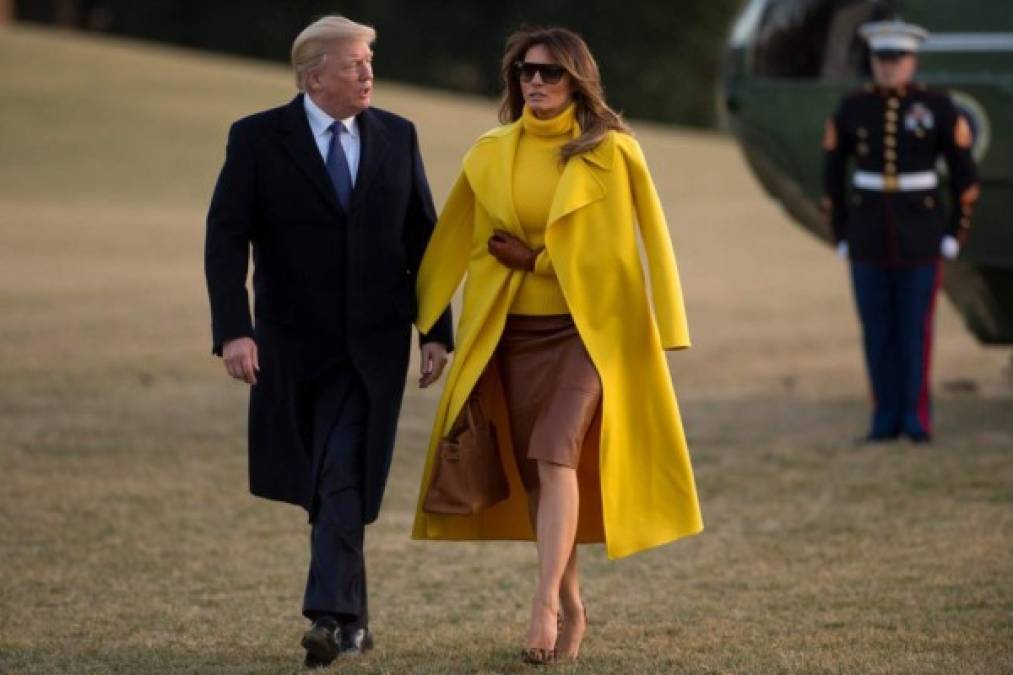 ¿Estrategia? Así rechazó Melania otra vez la mano de Donald Trump