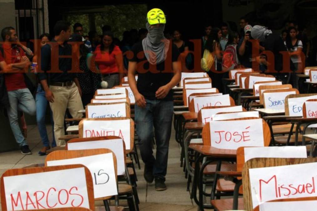 FOTOS: Nuevamente suspendidas las clases en la UNAH y los estudiantes se manifestaron así