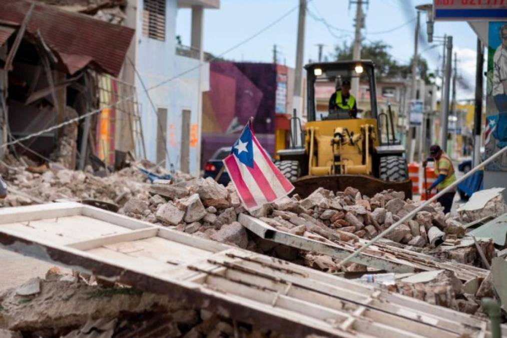 FOTOS: Volcanes, terremotos e inundaciones, los fenómenos que han golpeado al mundo