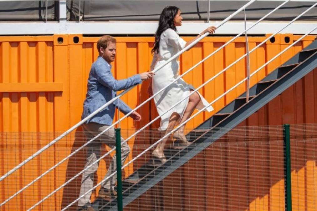 FOTOS: Los looks de Meghan Markle durante su visita a Sudáfrica   