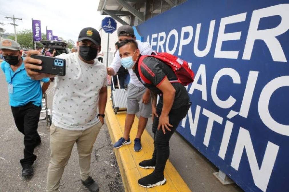 Olimpia viajó con 14 bajas a su gira por Estados unidos (FOTOS)