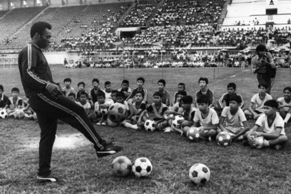 De su debut hasta su muerte, el rey Pelé en 15 grandes fechas