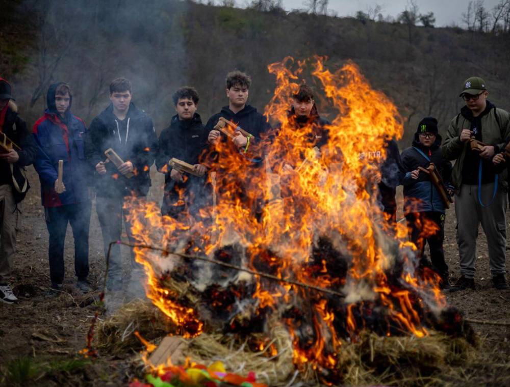 “Judas Marchante”: la tradición checa que revive la traición en Pascua