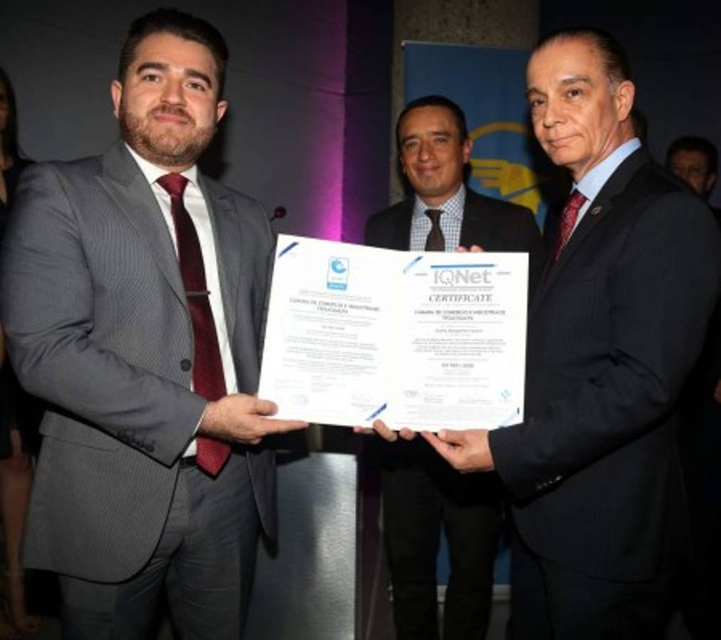 Grata bienvenida para honrar a la nueva Junta Directiva de la CCIT