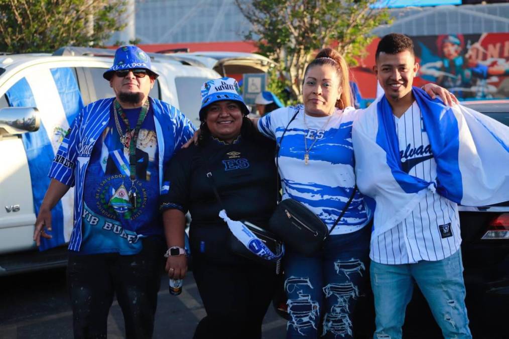 No se vio por la TV: Las imágenes que dejó el Honduras-El Salvador en Houston