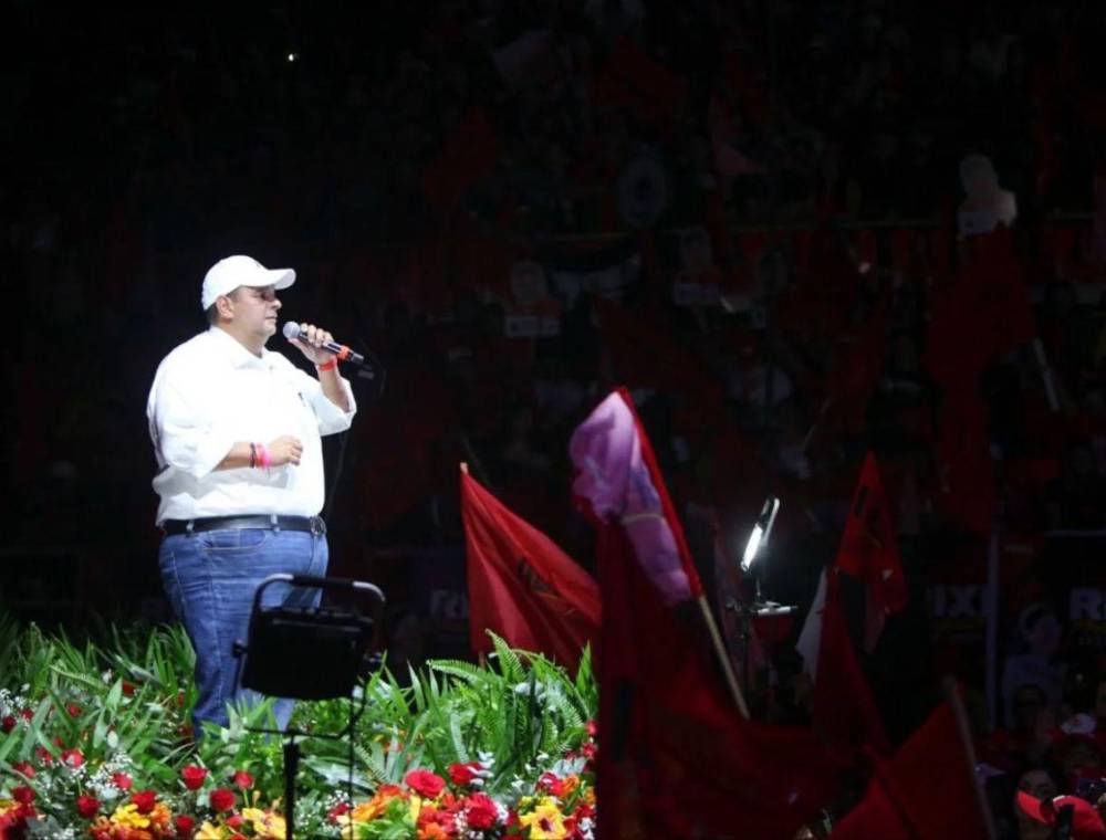 ¿Qué candidato lidera la contienda por alcaldía el Distrito Central?