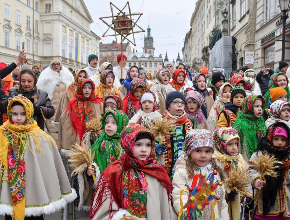 Más allá del árbol y Santa: cómo recibieron la Navidad los diferentes países del mundo