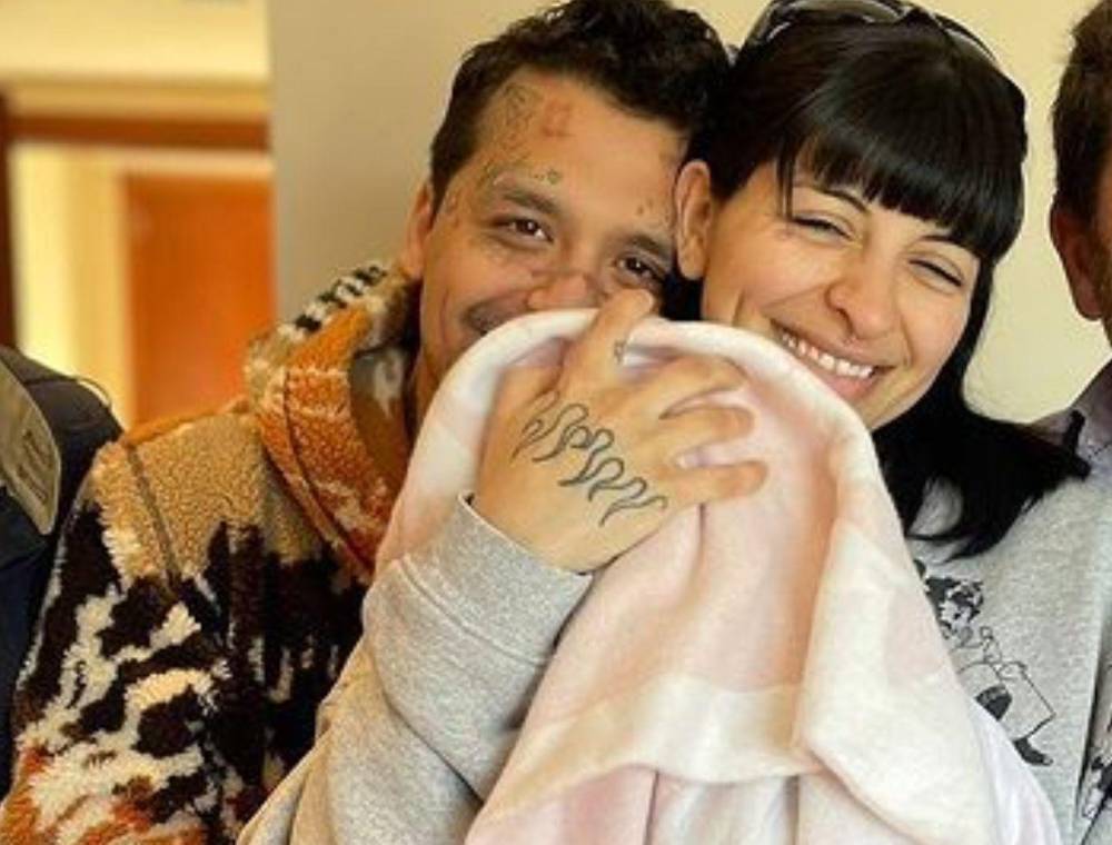 Nodal demanda a Cazzu ¿Qué le exige a la cantante argentina?