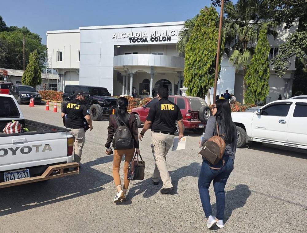 Operativo simultáneo: capturan a Adán Fúnez y allanan alcaldía de Tocoa por corrupción
