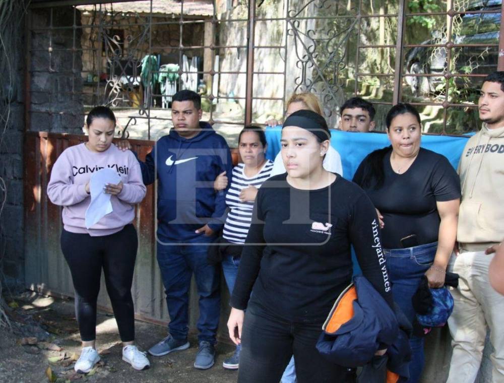 Autoridades frenan desalojo en la colonia Las Crucitas, El Picacho