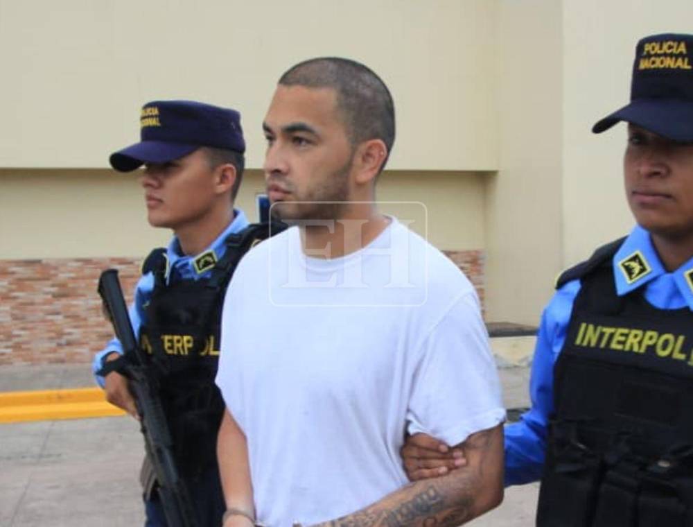 Bajaron de una camioneta y empezaron a disparar en un taller: masacre a la que vinculan a El Colocho