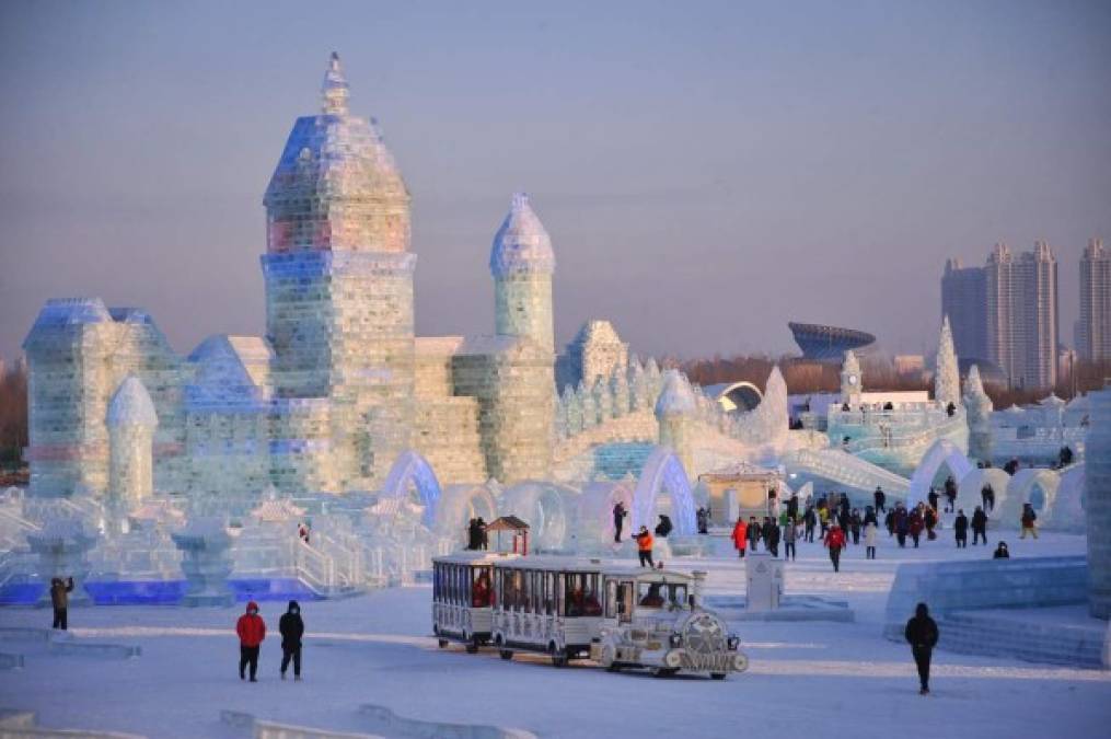 Las espectaculares imágenes del Festival Internacional de Hielo en China (GALERÍA)